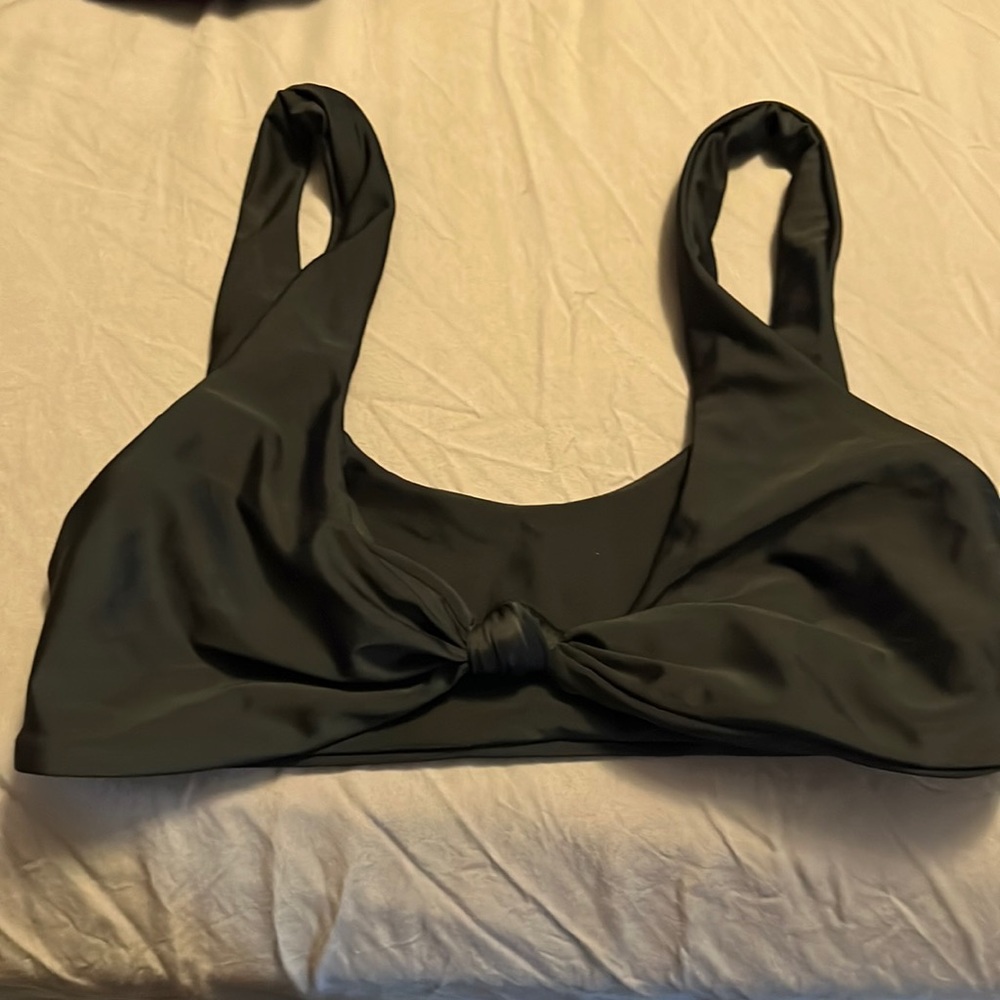 Blackbough black bikini top